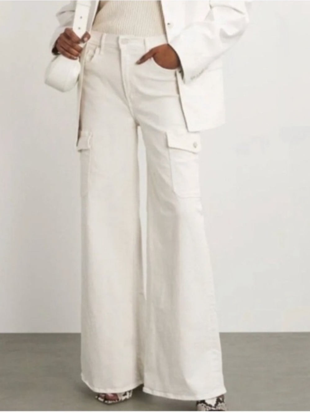 MOTHER The Undercover Cargo Sneak Wide Leg Cream Puffs Size 30 - Picture 2 of 16